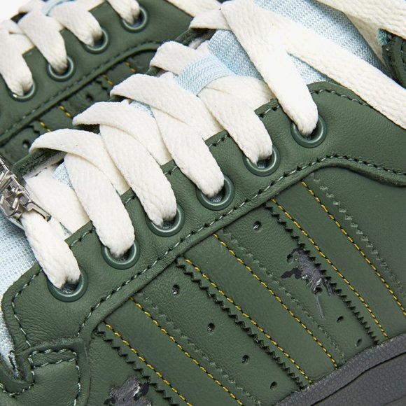 NEW in BOX - BOBA FETT Star Wars Mandalorian Shoes - Picture 8 of 15